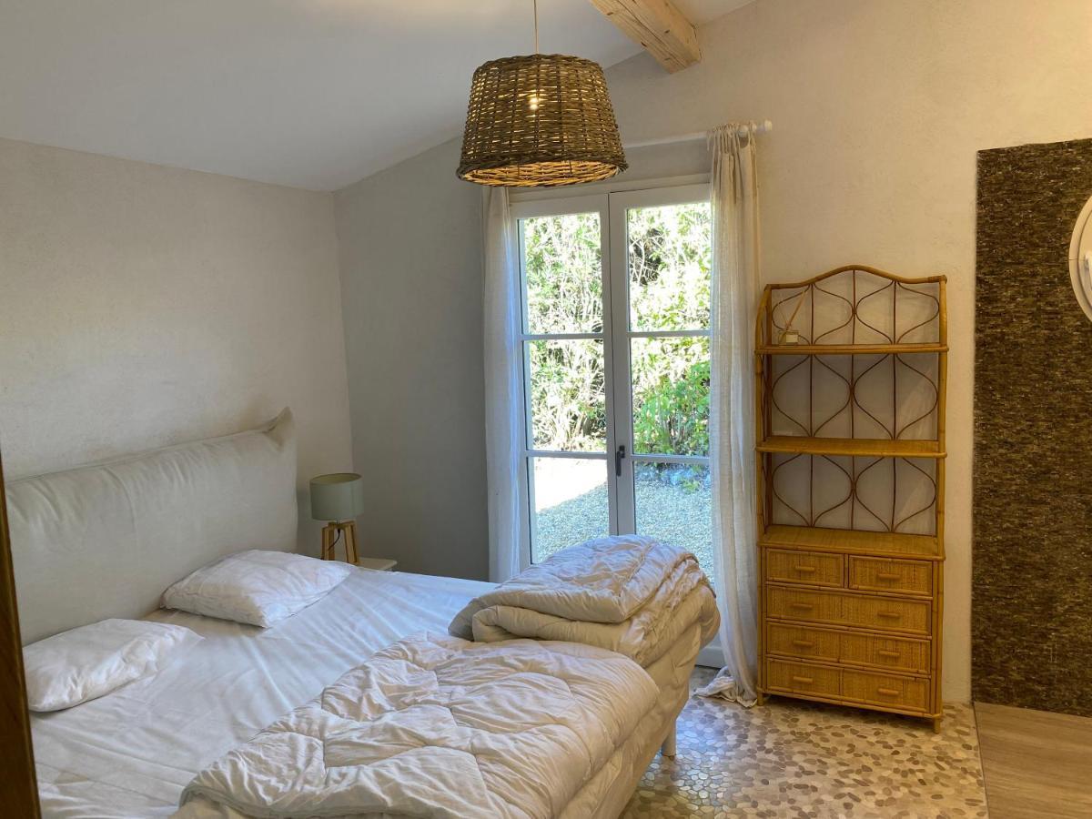 Lovely "Provence" Villa With Sea View, Private Heated Pool, Airco And Beautiful Garden Grimaud Eksteriør bilde
